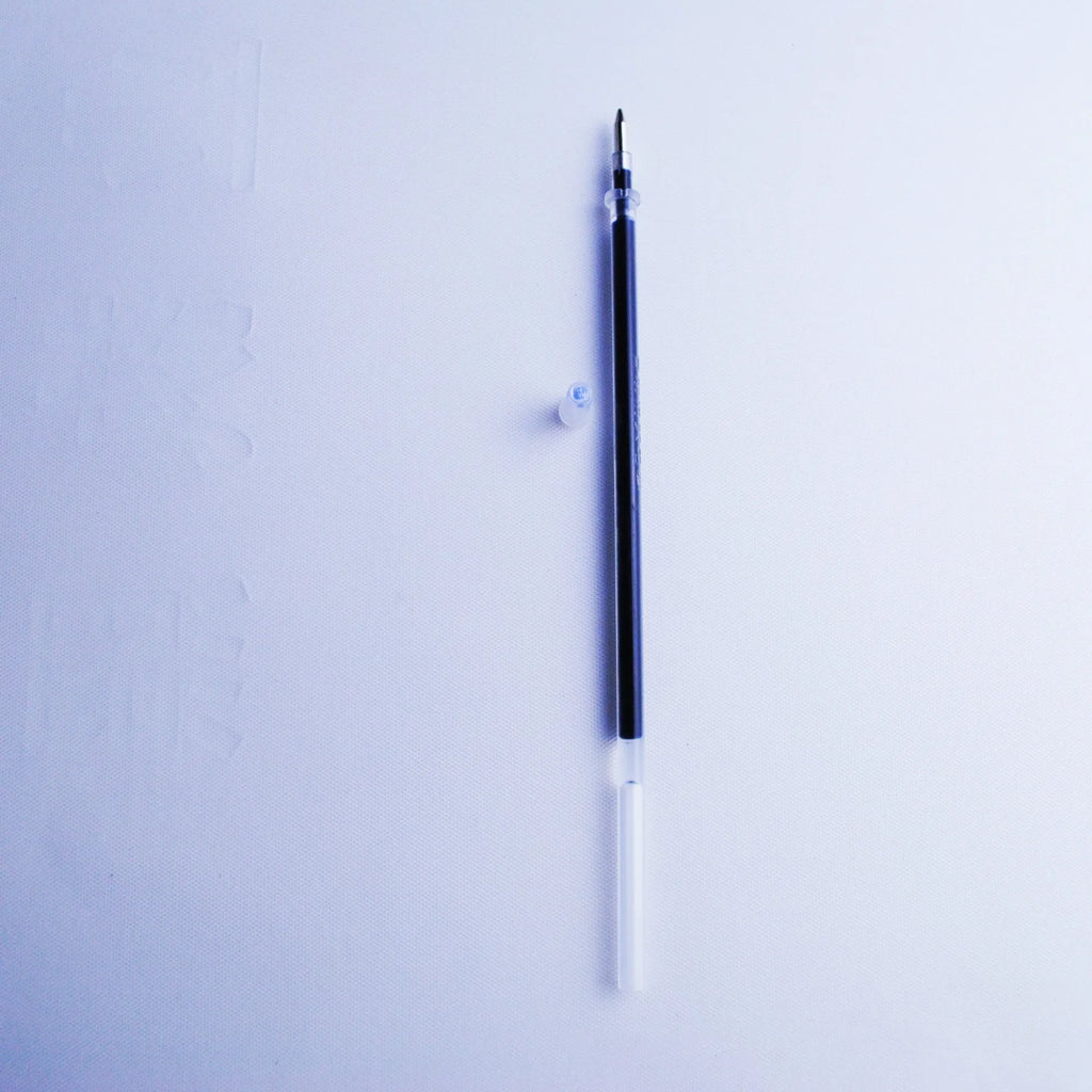 Automatic fading ink pen set with 8 blue refills, pen holder, and 0.5mm tip