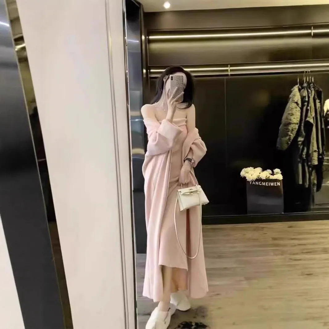 Women's knitted cardigan and long skirt dress two-piece suit in grey with flocking detail