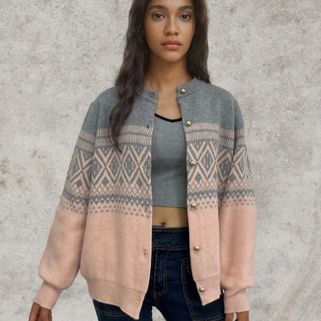 Women's long-sleeved alpaca wool cardigan sweater with contrast colour street fashion design