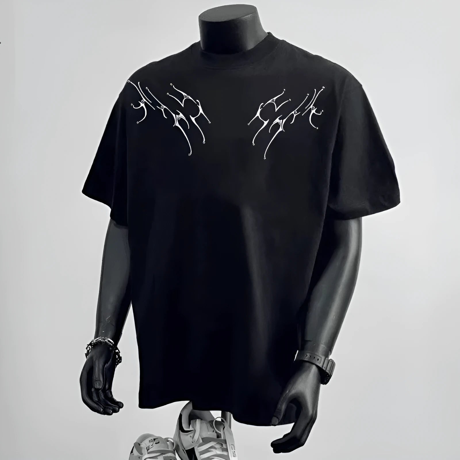 Men's black and white loose fit pure cotton short sleeve t-shirt with printing details