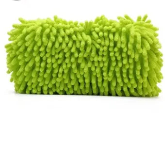 Silvery green chenille car wash sponge measuring 14 by 25 centimetres