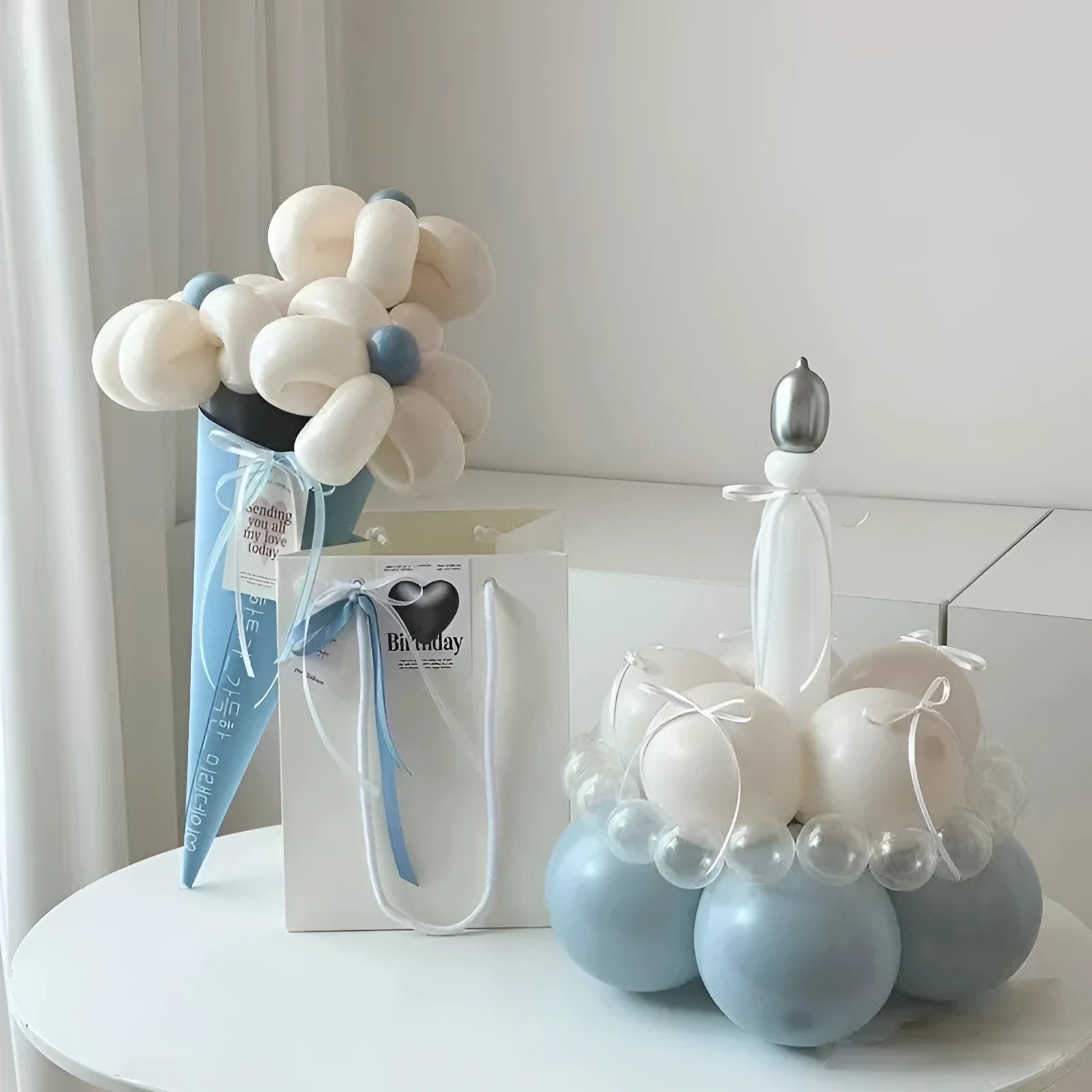 Balloon bouquet DIY kit for cake decoration showing round balloon arrangement materials