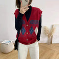 Sleeveless loose cardigan with diamond plaid pattern in khaki, red and navy blue colours