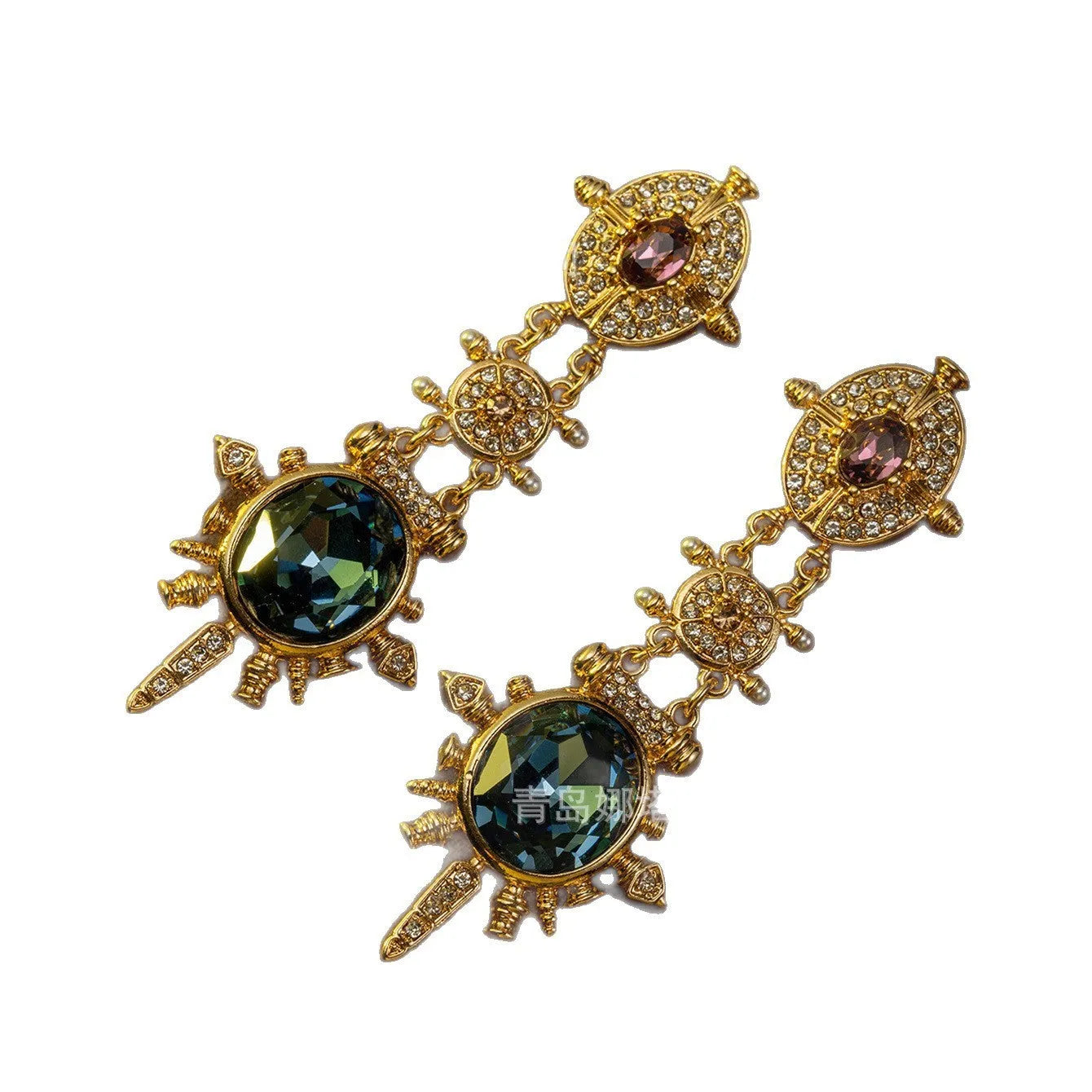 Gold retro court style stud earrings with geometry shape and round elements