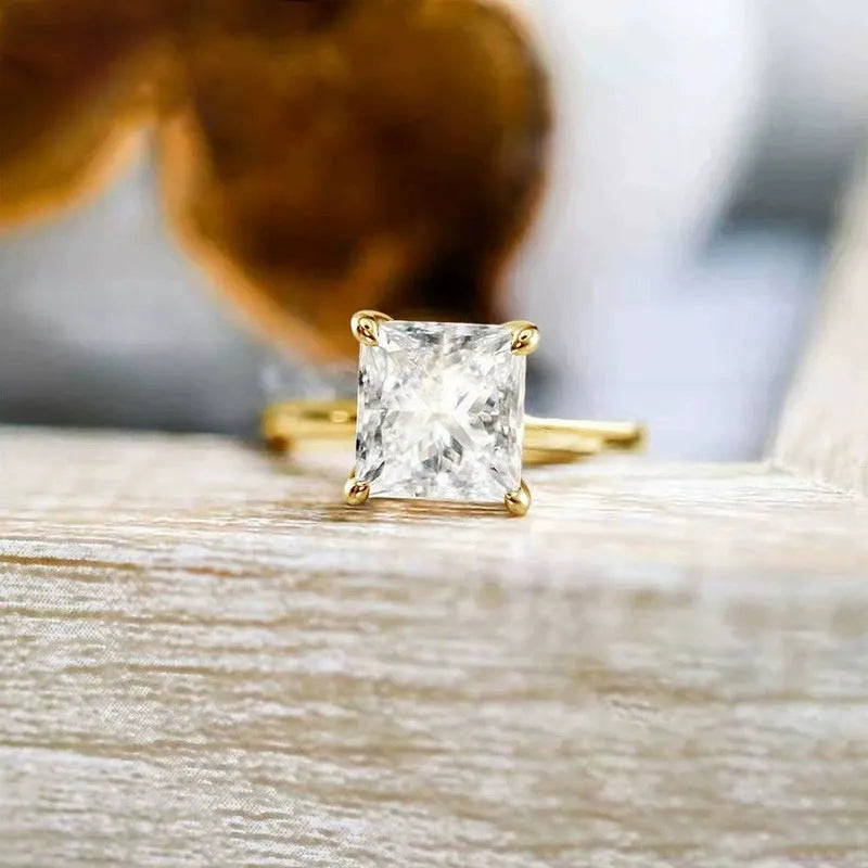 925 silver geometric round ring with polished finish in silver gold rose gold colours