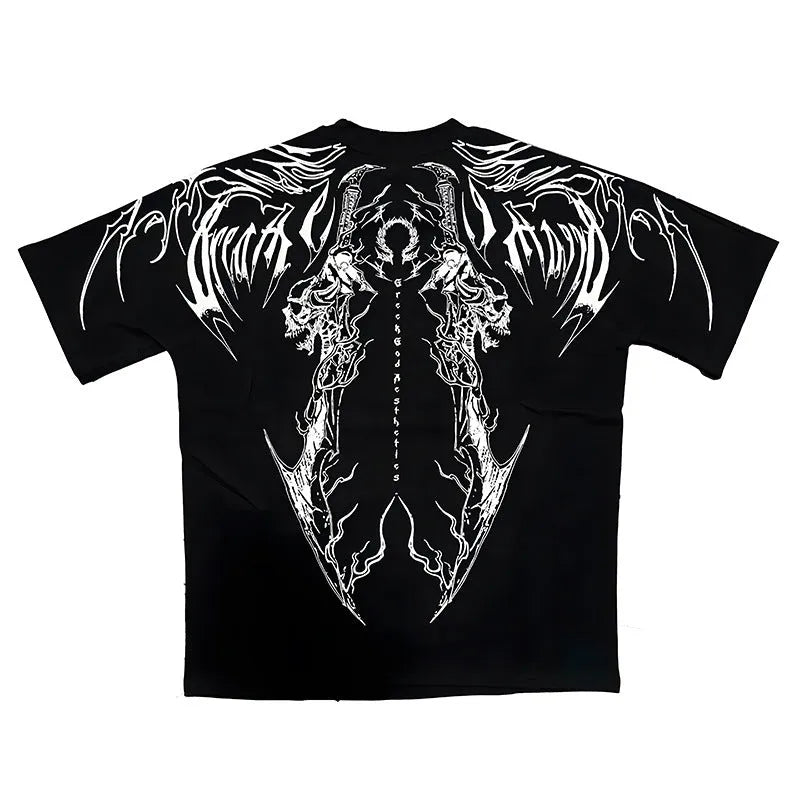 Loose fit plus size cotton short-sleeved T-shirt showing gilding detail and available colour options.