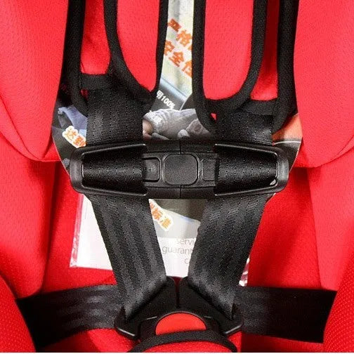 Black nylon PA66 seat belt clip for child safety seats measuring 14.5 x 4 cm