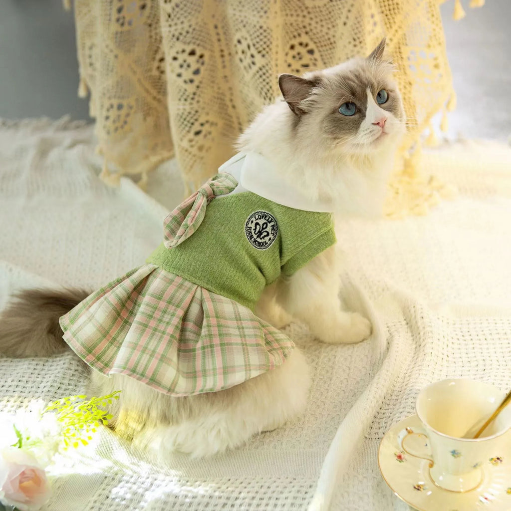 Pet tartan skirt for dogs and cats in polyester with princess styling