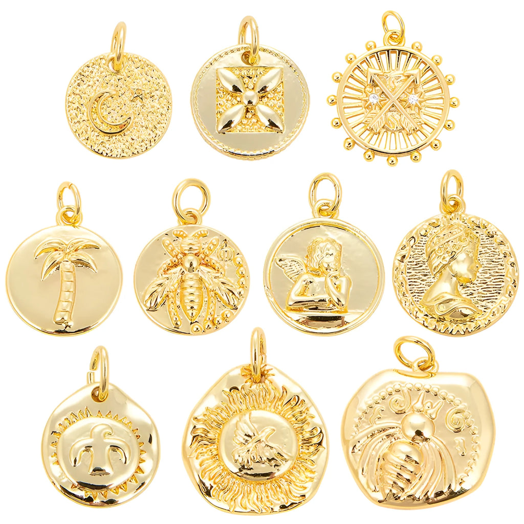 Micro-inlaid mini pendant with synthetic cubic zirconia and rhinestone in bee style on white background