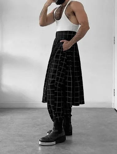 Men's plaid trousers with apron-style front panelling in casual fit