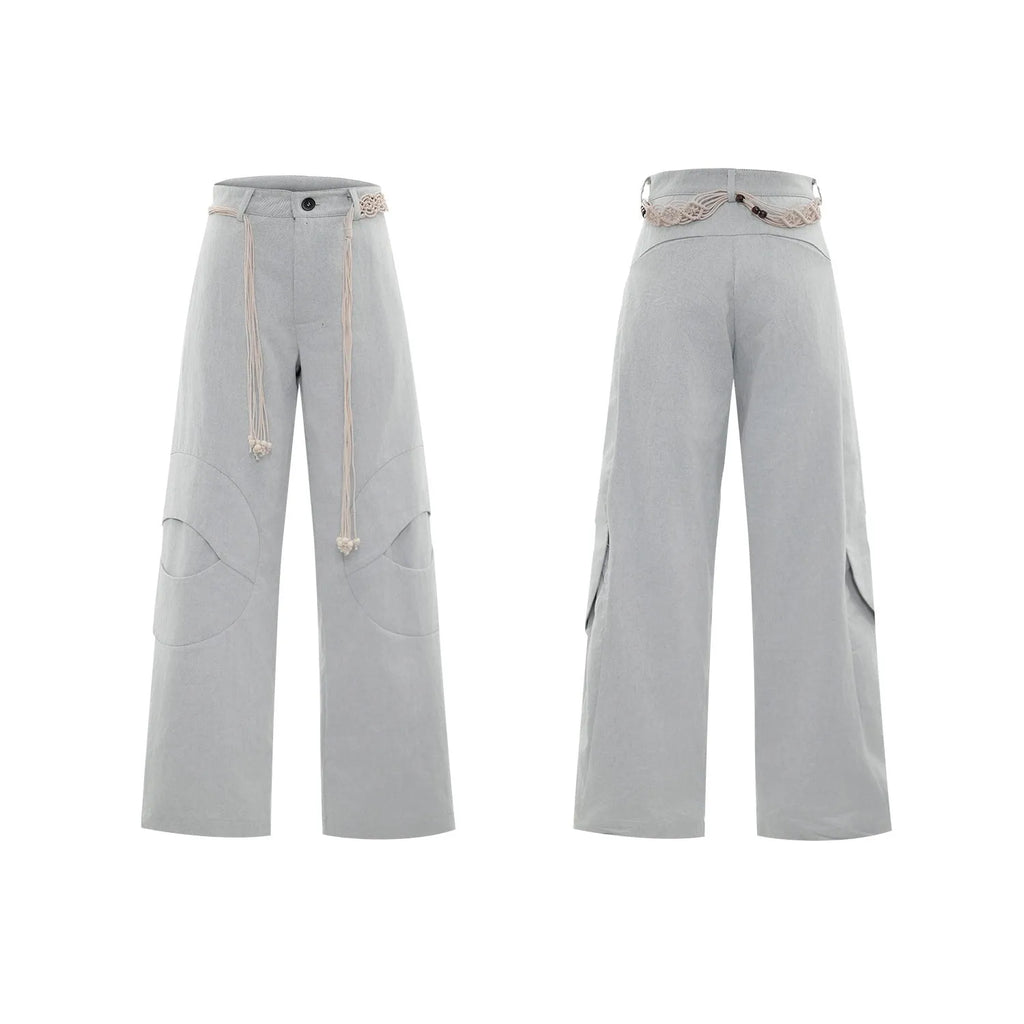 Men's dark blue loose-fit straight-leg cotton jeans with zip fly and pocket decoration.