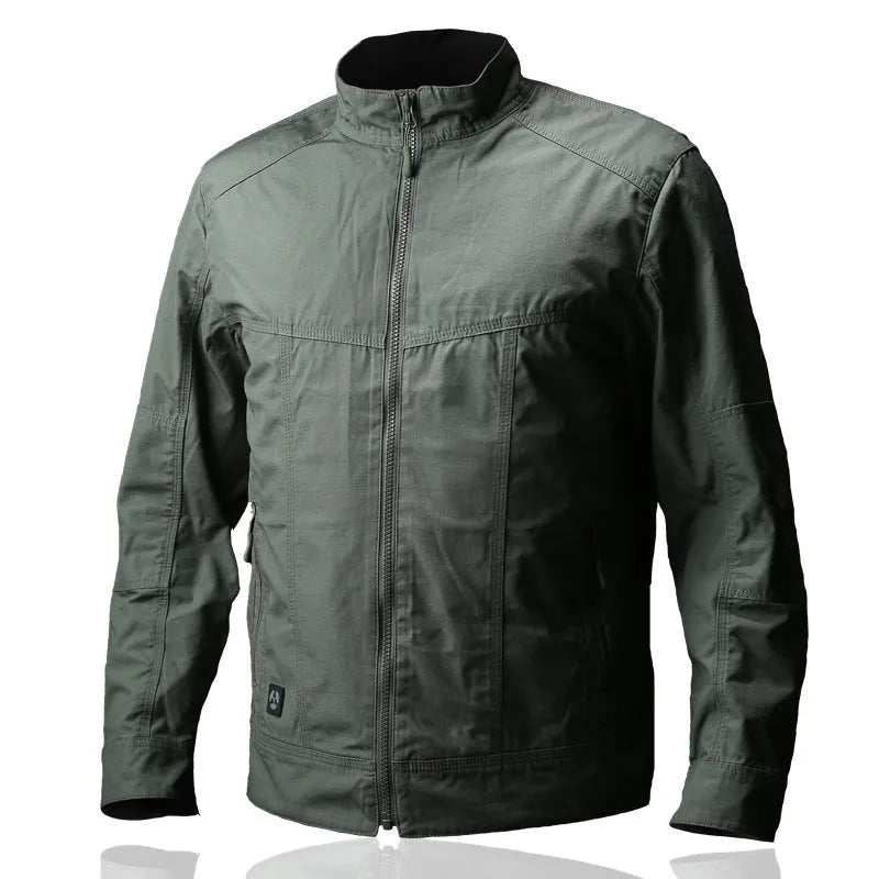 Men's tactical outdoor jacket in camouflage pattern with multiple pockets