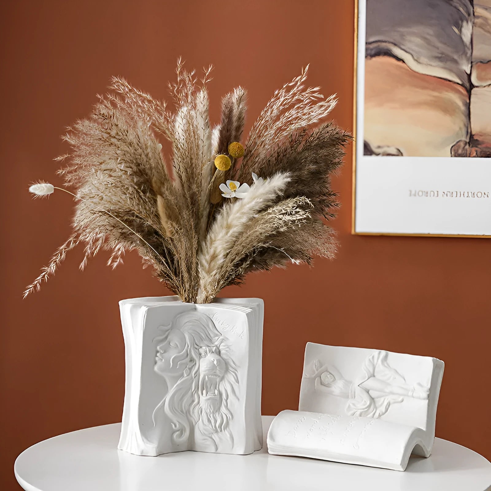 Creative ceramic book stand with glazed finish used for desktop storage and office decoration