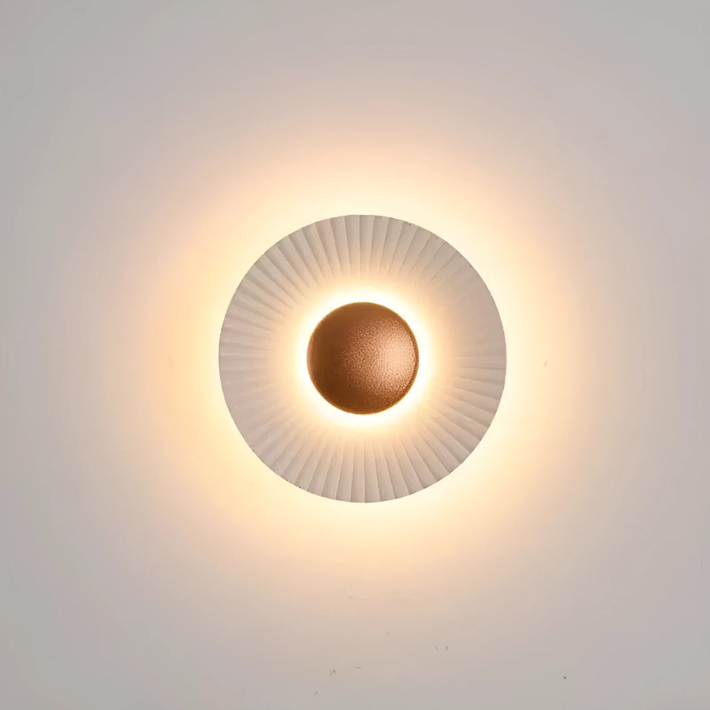 Round aluminium wall lamp with LED lighting in multiple colour variations including gold and white combinations