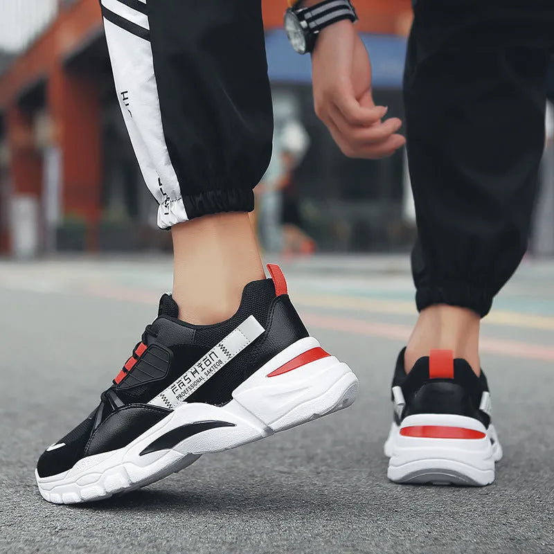Mesh breathable sports running shoes for men old thick-soled casual design non-slip sole black green grey