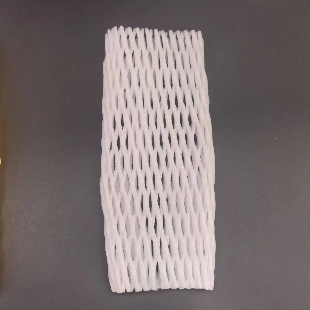 White foam shockproof protective net for fruits in various sizes from 6x5cm to 18x7cm