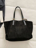 New retro fashion large capacity shoulder bag for women in wine red with sewing thread detail