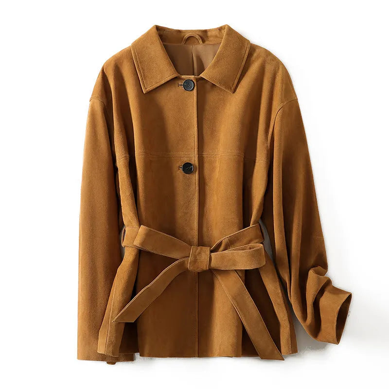 Loose fit caramel mocha cashmere coat with Peter Pan collar and regular sleeves