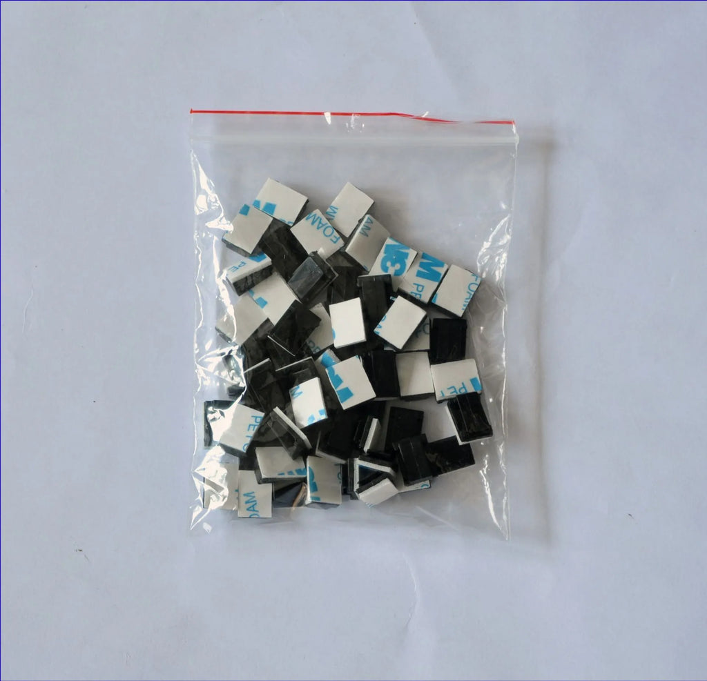 Black PA66 plastic automotive wiring clips with steel wire retaining rings for cable management
