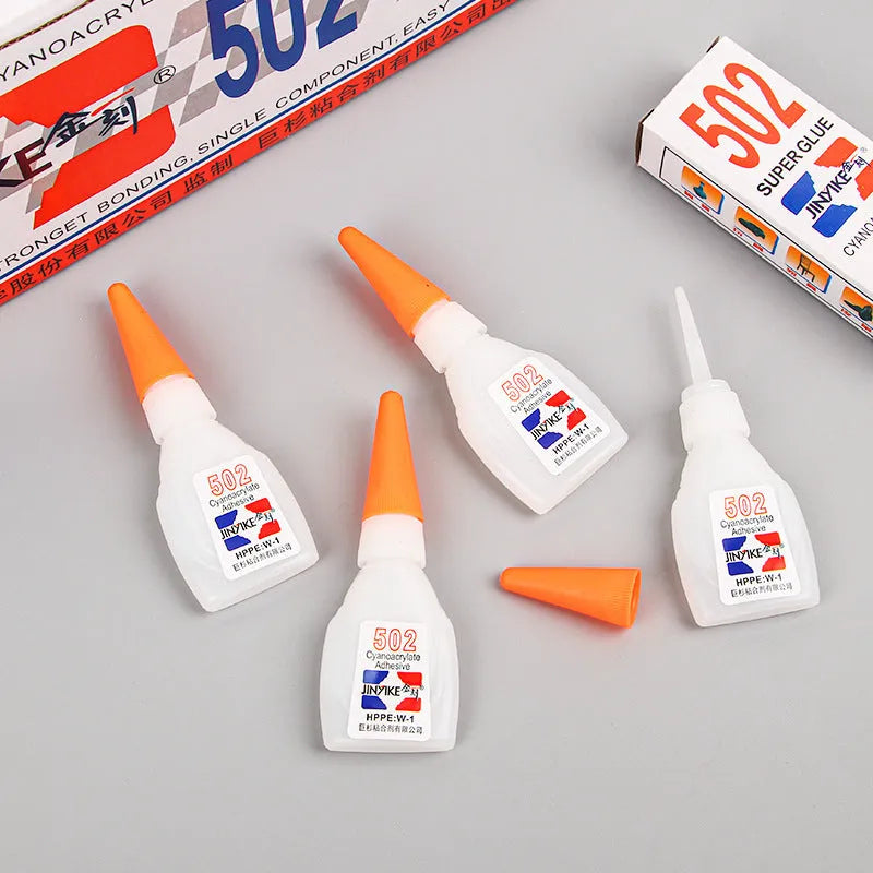 Instant strong adhesive glue patch for shoe repair in 3g or 8g format