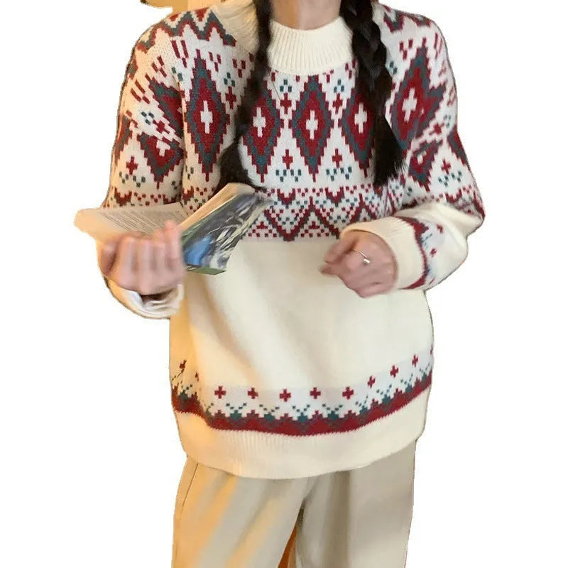 Striped retro style pullover knitted top in red or white colour with long sleeves