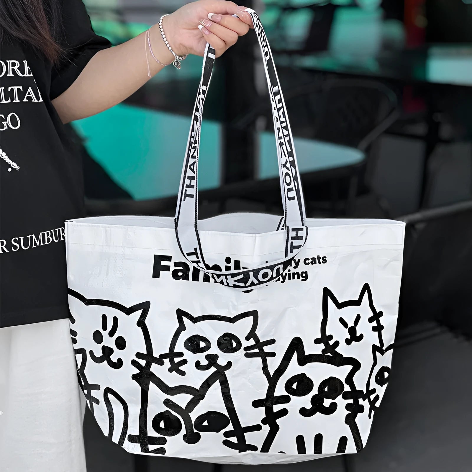 Blue waterproof PP woven handbag with colour printing for clothing and cosmetics storage