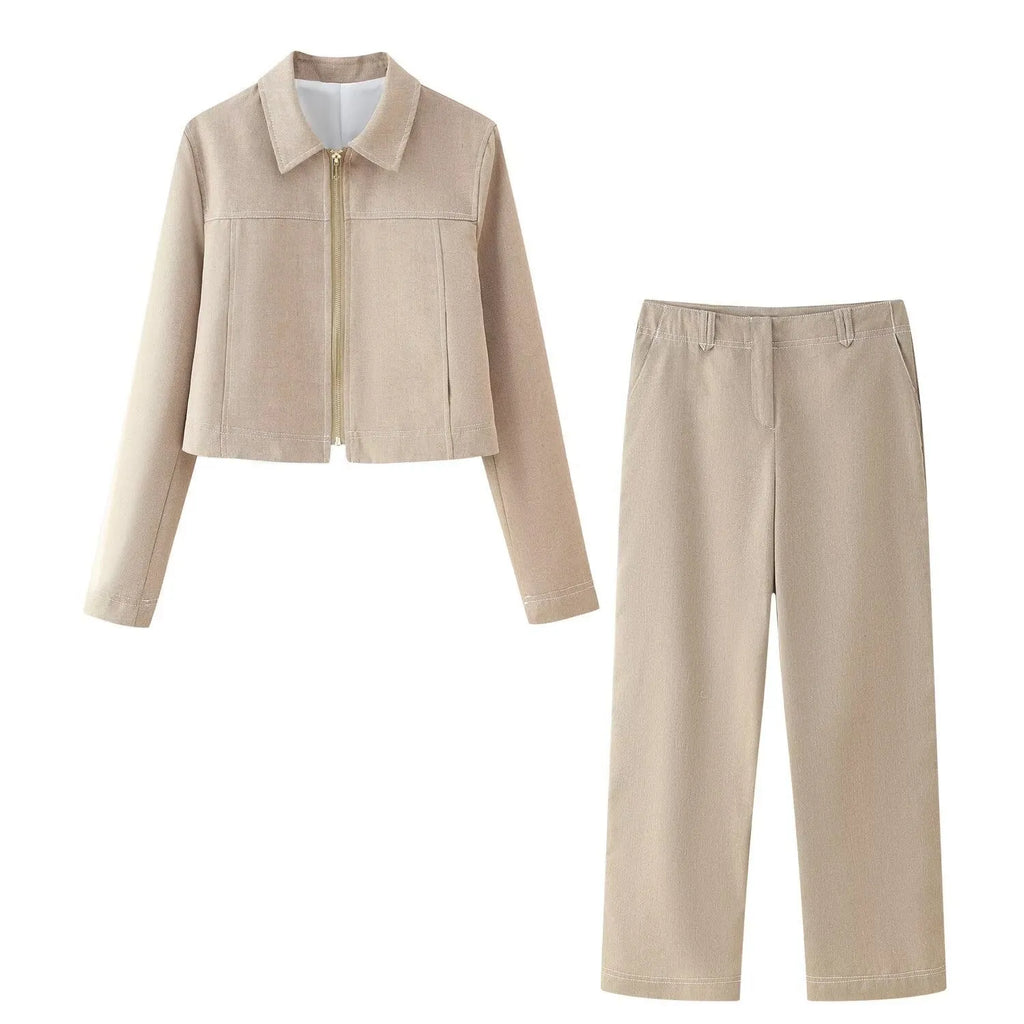 Women's herringbone pattern jacket and trousers suit with 3D embroidery in polyester fabric