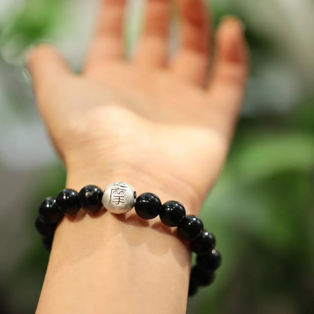 Black agate bracelet with 10mm beads on sterling silver in Chinese style