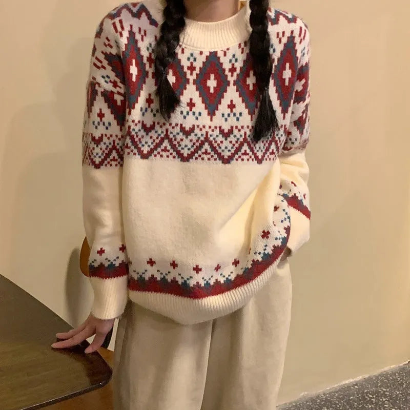 Striped retro style pullover knitted top in red or white colour with long sleeves
