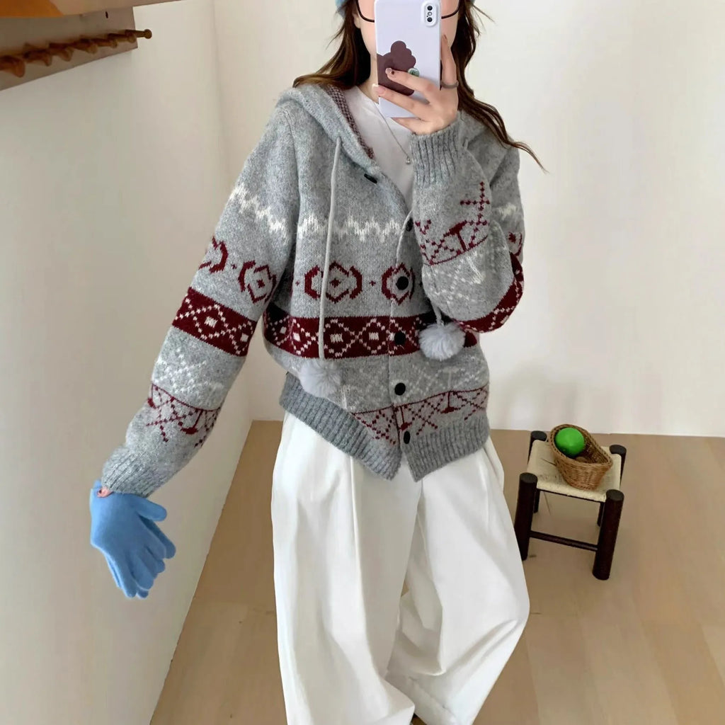 Plus size women's loose fit brocade sweater coat with geometric pattern in beige colour