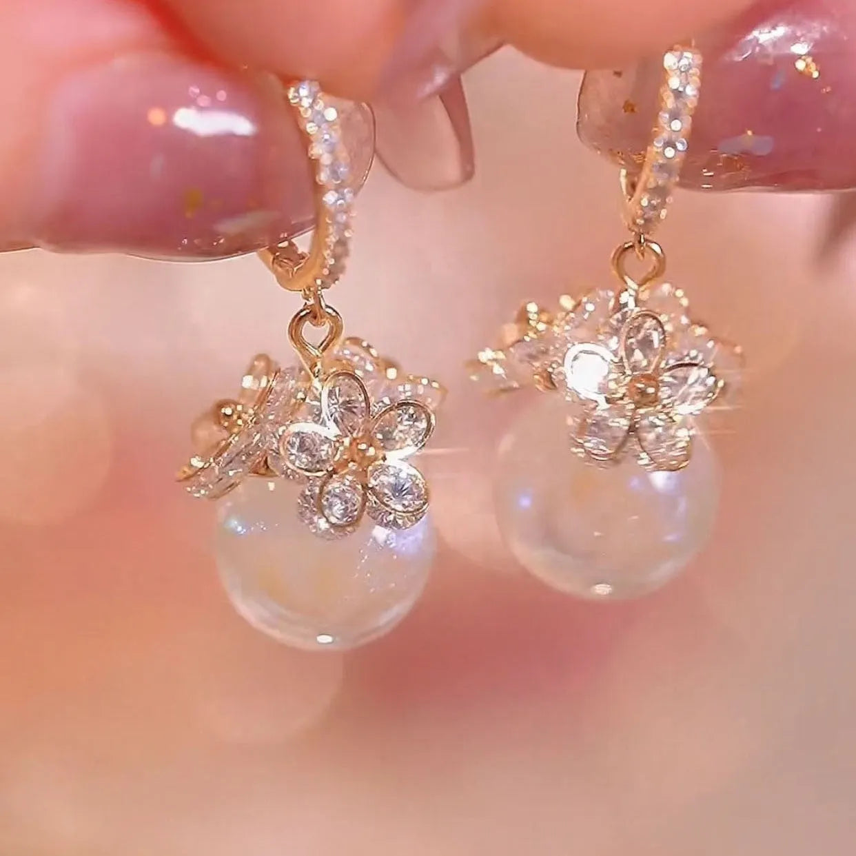 Geometric zircon earrings for women in electroplated copper with rose design elements