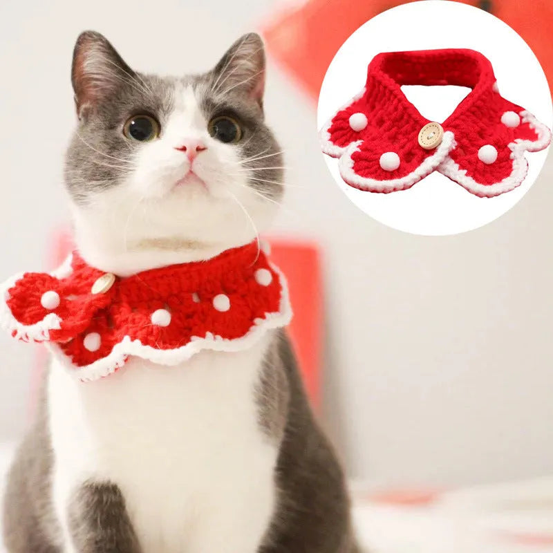 Knitted pet collar with cartoon pattern in milk cotton yarn for cats dogs rabbits