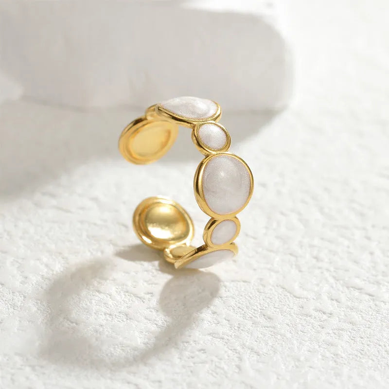 Geometric adjustable stainless steel ring for women with electroplated silver finish