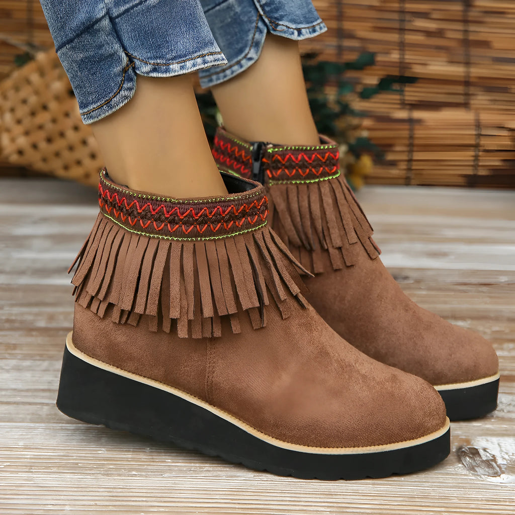 Women's wedge ankle boots in suede with side zipper and thick rubber sole