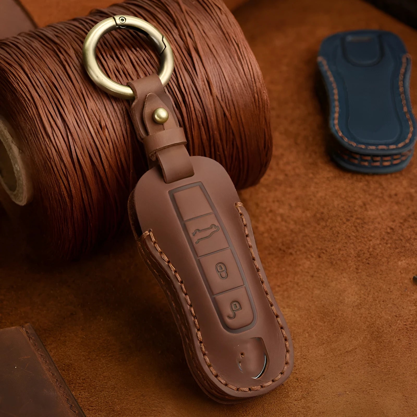 Genuine leather Porsche key cover with retro bag buckle in blue or brown for 3 or 4 keys