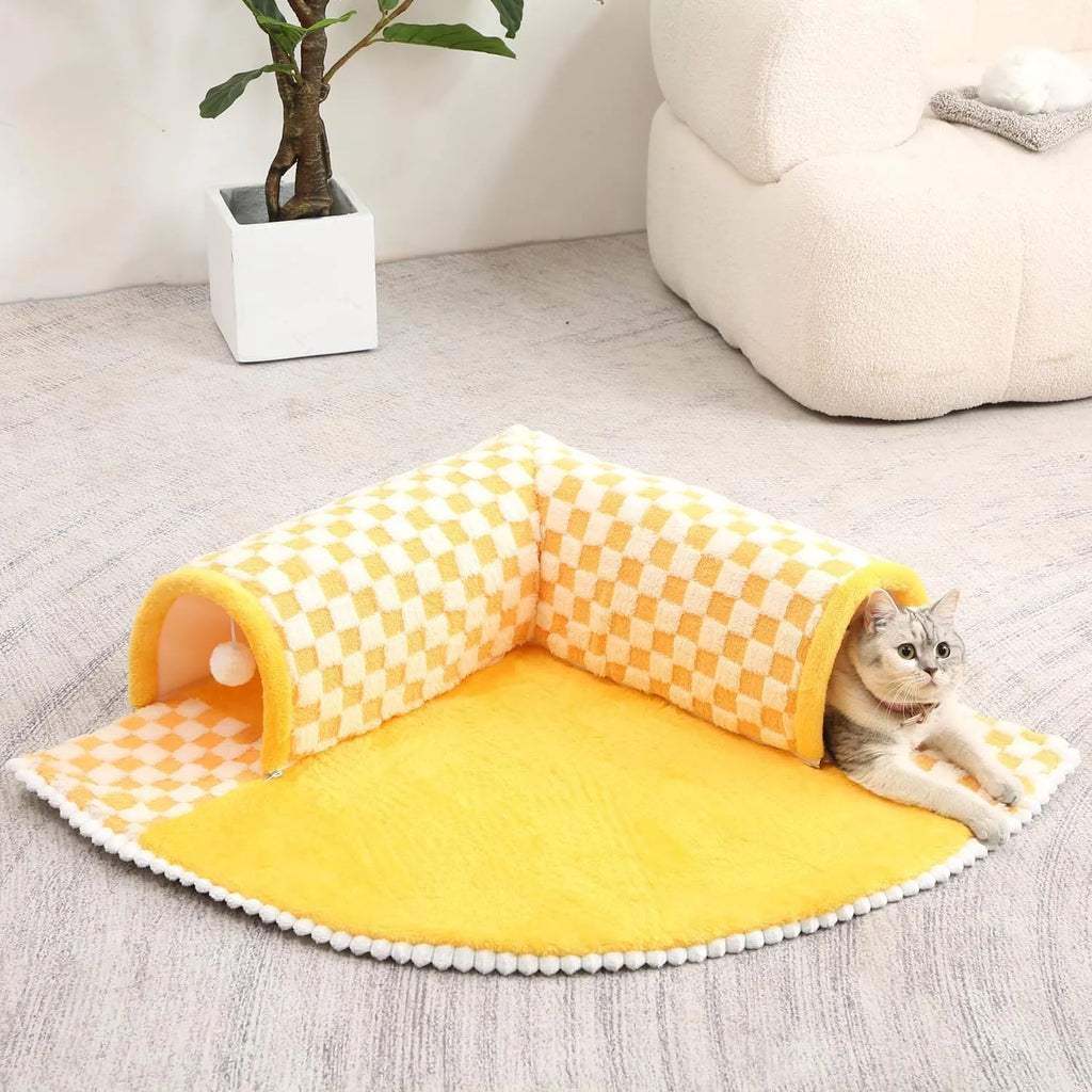Fan-shaped plush pet bed with integrated tunnel for dogs and cats