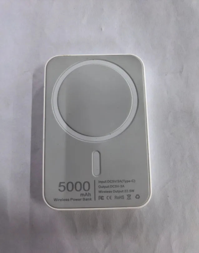 White magnetic wireless charger power bank with 5000mAh capacity measuring 100x65x16mm