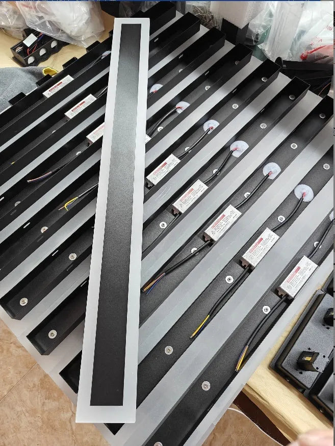 Outdoor LED strip straight wall lamp with wrought iron shell, 150cm length, IP65 waterproof rating