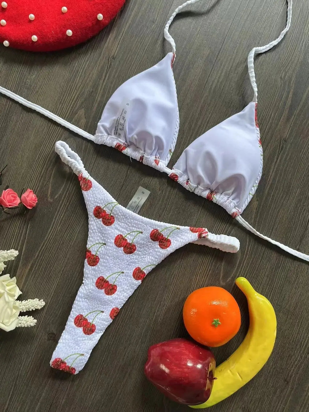 Women's printed bikini swimsuit with cotton-lined briefs in European and American pattern style
