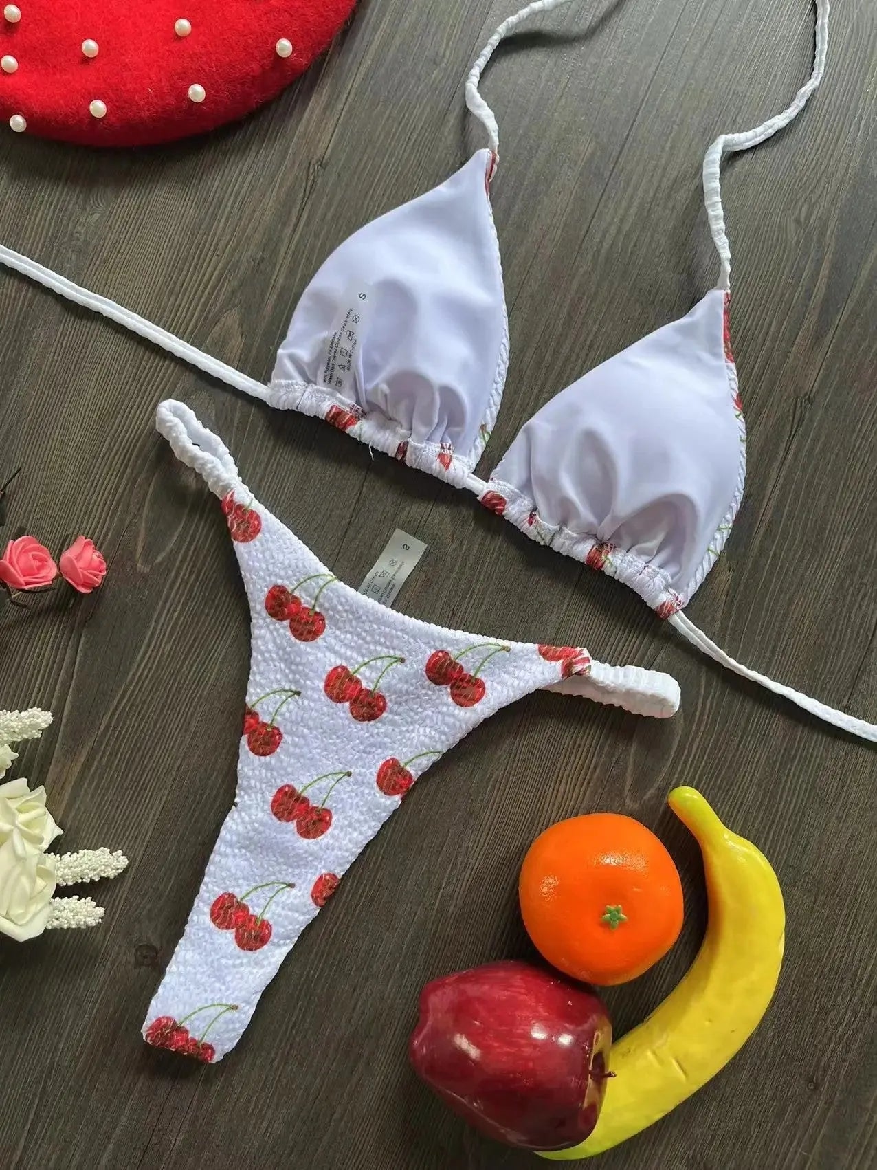Women's printed bikini swimsuit with cotton-lined briefs in European and American pattern style