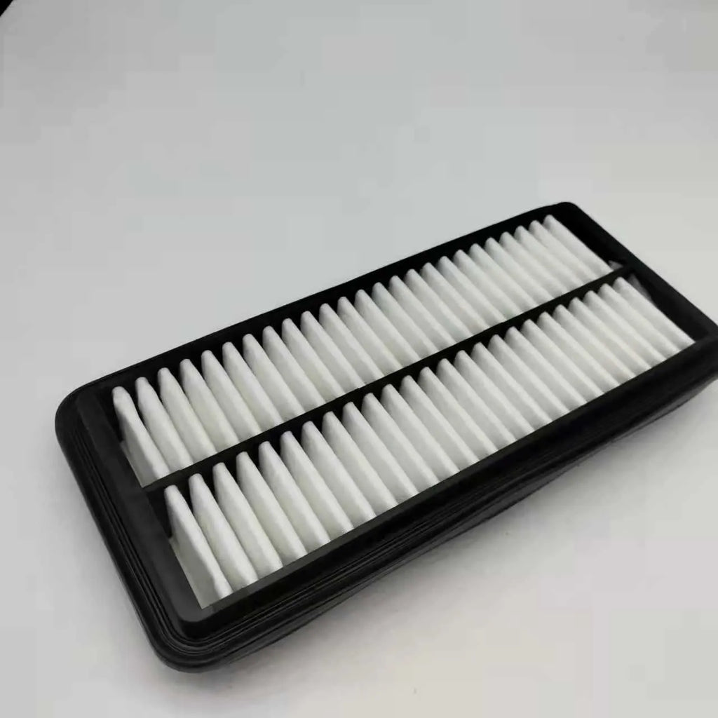 Black rectangular car air filter measuring 256mm by 113mm by 40mm for modern vehicles