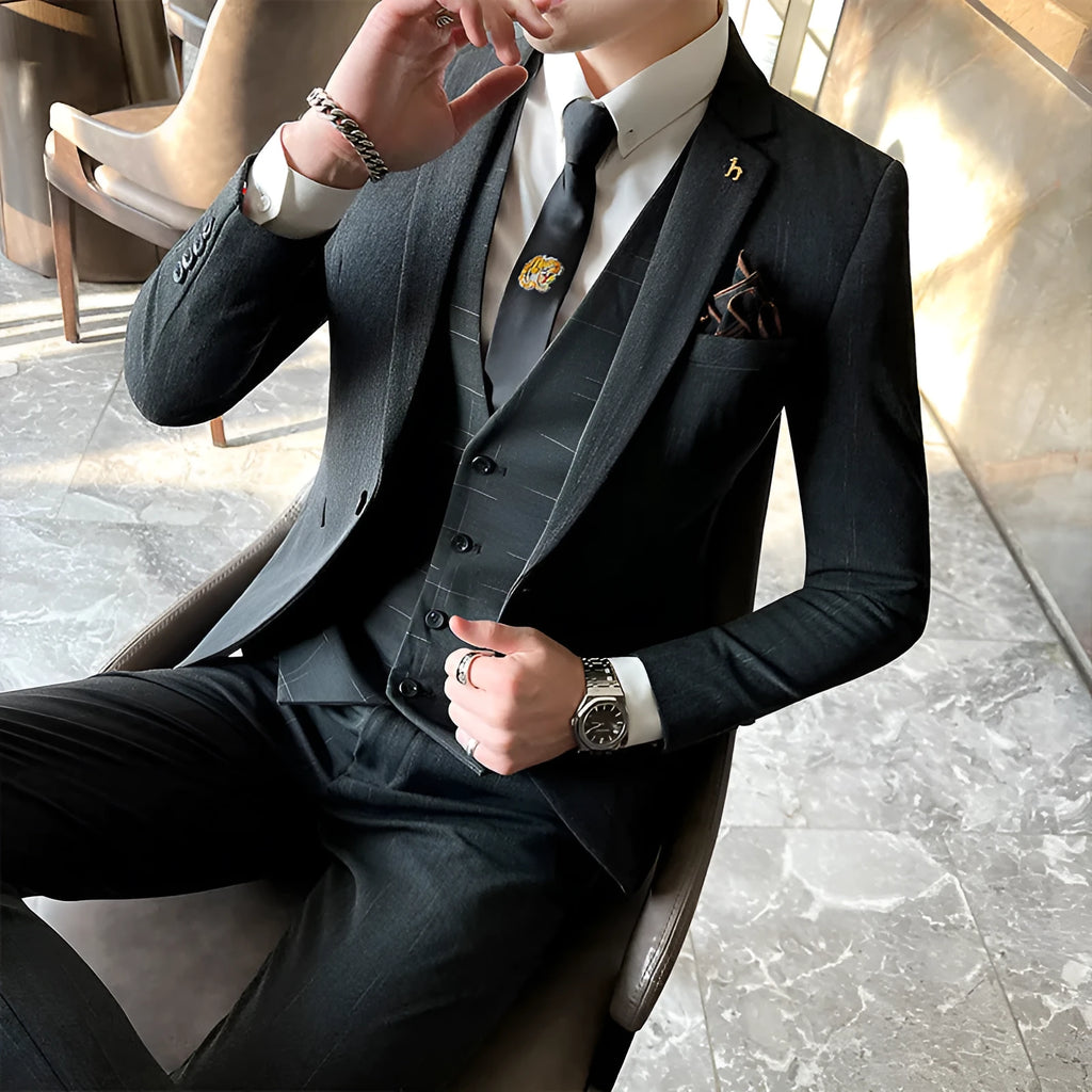 Men's slim fit business suit in black cotton blend fabric with adhesive interlining