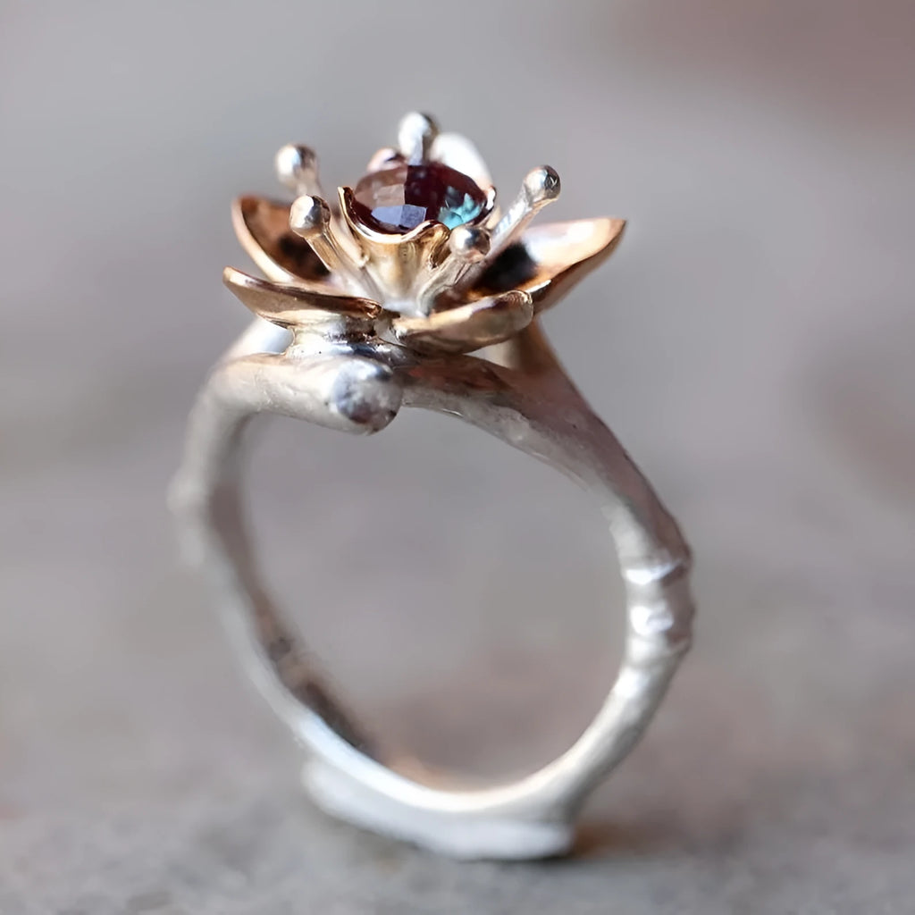 Silver two-tone floral geometric women's alloy ring showing sizes 5 through 11.