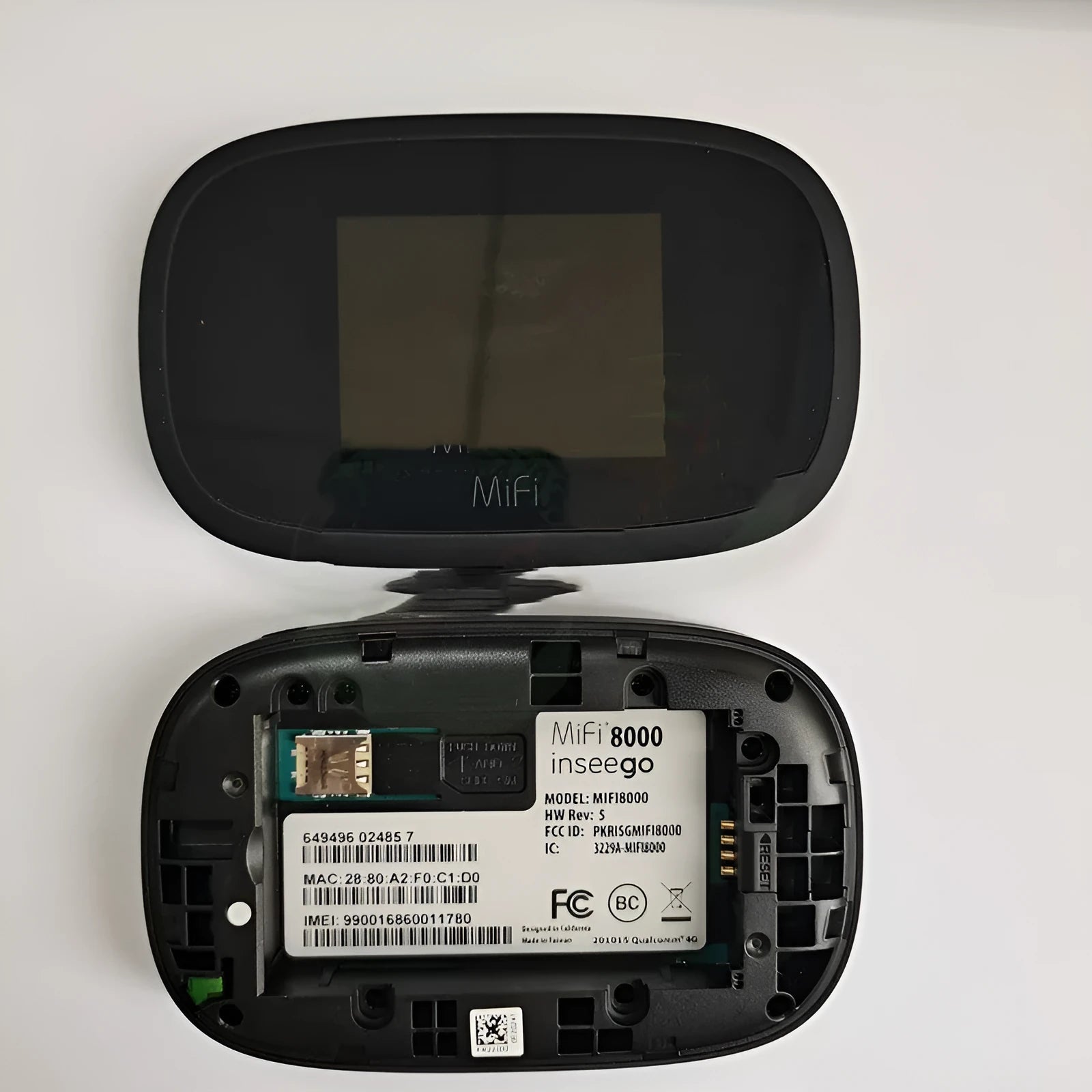 Black MIFI8000 portable 4G wireless router with compact design for mobile internet.