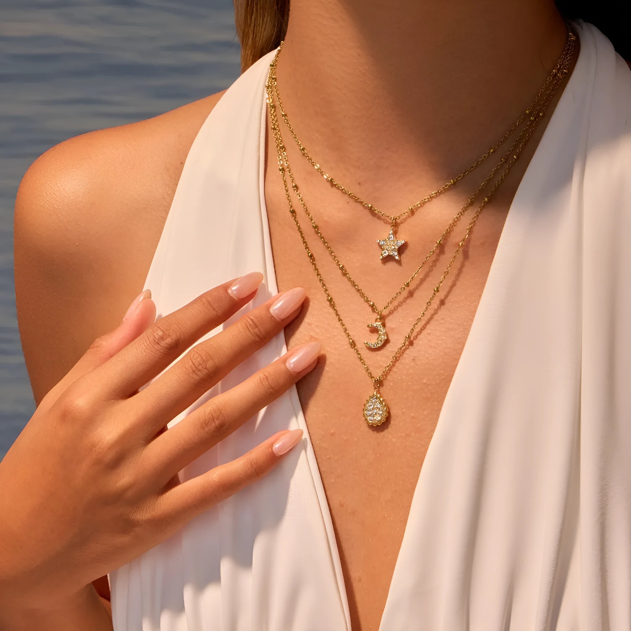 Women's stainless steel pendant necklace electroplated finish geometric five star moon water drop shape chain