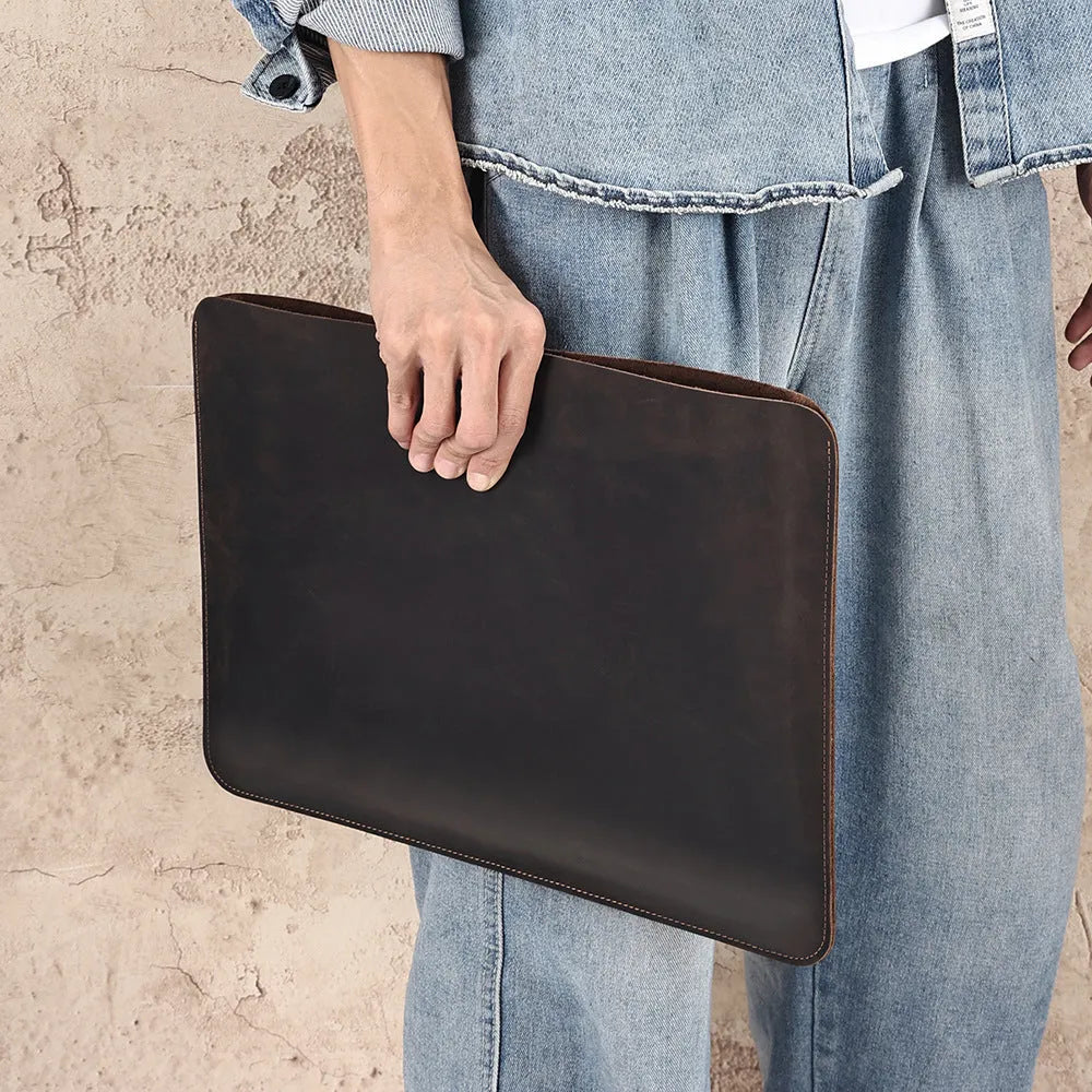 Brown crazy horse leather computer liner bag for horizontal laptop organisation and protection