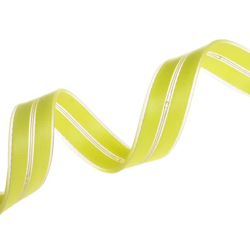 PVC luminous dog leash in fluorescent green, showing hand-held rope design and clasp.