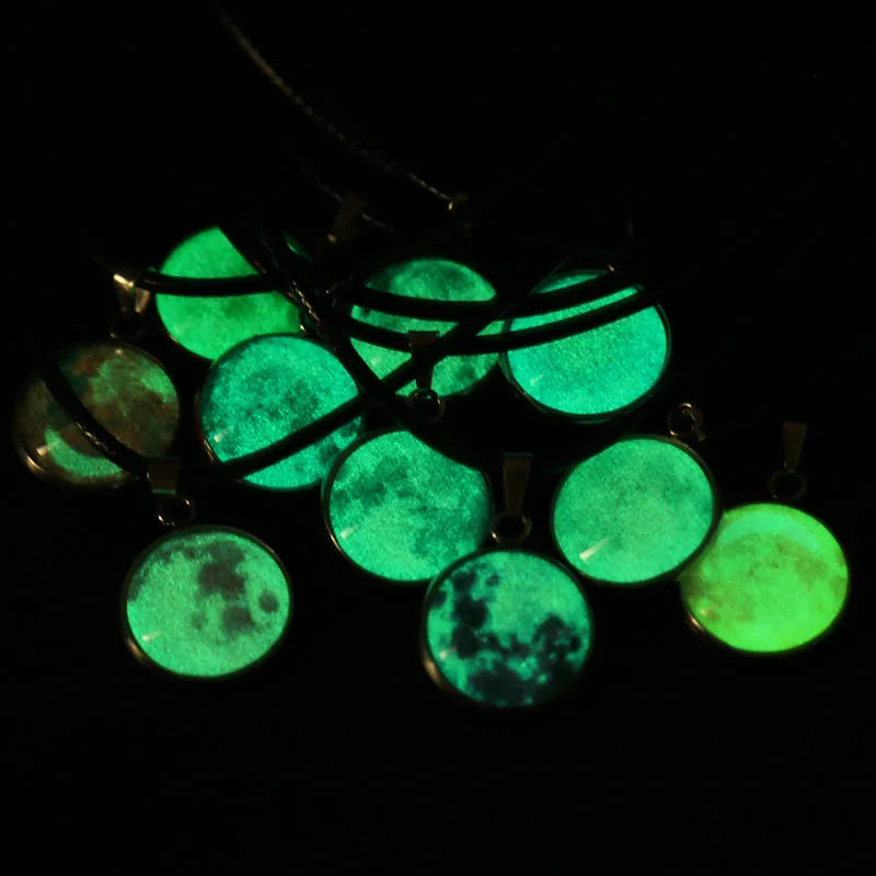 Luminous alloy necklace with glass constellation pendant and adjustable extension chain